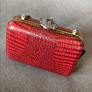 House of Harlow Marley Red Crossbody Clutch